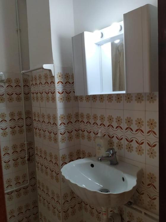 Nancy'S Rooms Gouvia Bagian luar foto