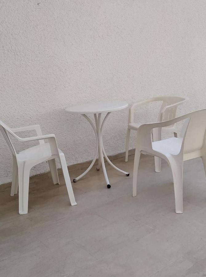 Nancy'S Rooms Gouvia Bagian luar foto