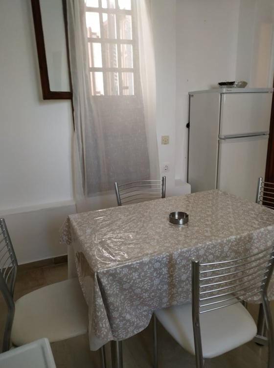 Nancy'S Rooms Gouvia Bagian luar foto