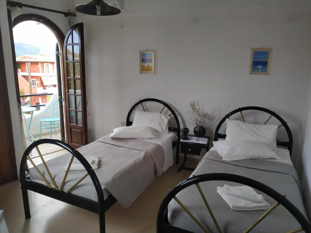 Nancy'S Rooms Gouvia Bagian luar foto