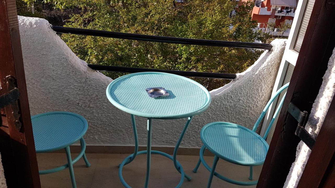 Nancy'S Rooms Gouvia Bagian luar foto