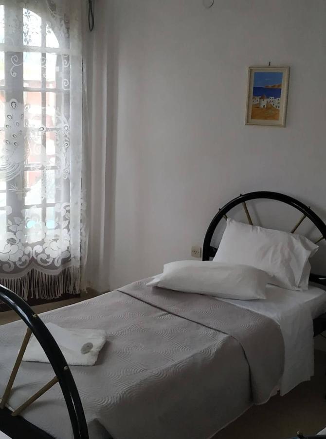 Nancy'S Rooms Gouvia Bagian luar foto